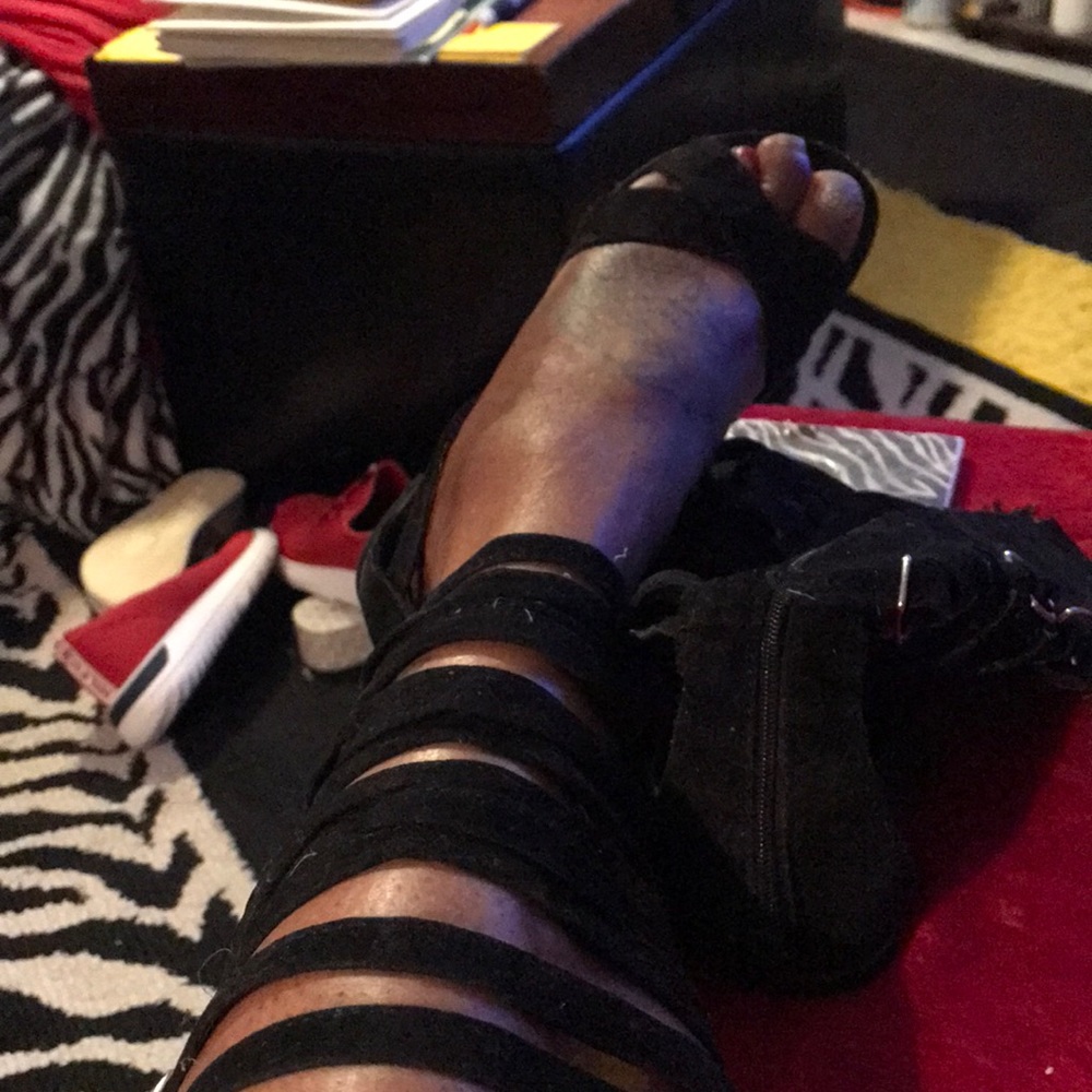 Black gladiator sandals